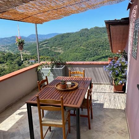 Ferienwohnung La Casa Nel Borgo Fosdinovo Exterior foto