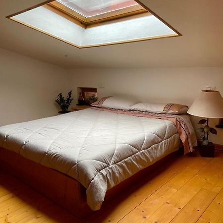 Ferienwohnung La Casa Nel Borgo Fosdinovo Exterior foto
